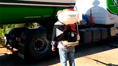 Fumigadoras Niwa de 52cc. en uso en el Puente internacional de Paso de los Libres - Uruguayana