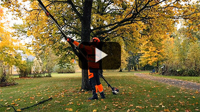 La motosierra de poda telescópica Husqvarna 525PT5S