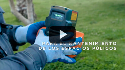 Obras y Servicios Públicos Godoy Cruz y equipos Husqvarna a batería